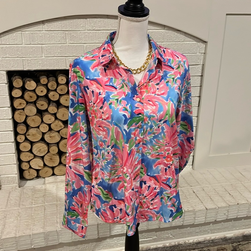 NWT Gorgeous colorful top